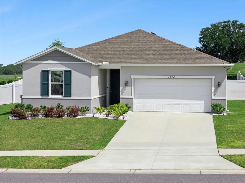 1682 Littleleaf Boxwood Loop, FL