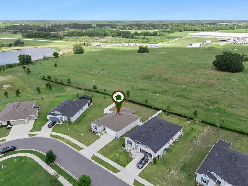 1682 Littleleaf Boxwood Loop, FL