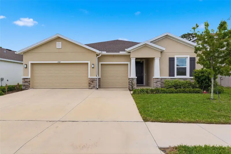 3787 Autumn Amber Dr, FL