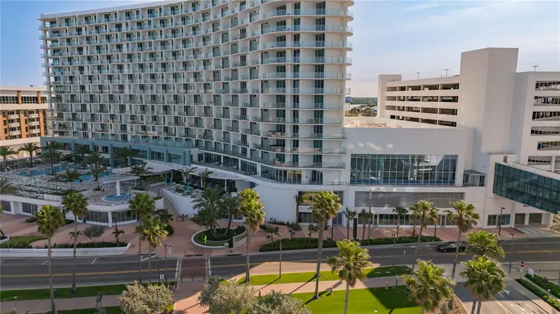 400 Coronado Dr, FL