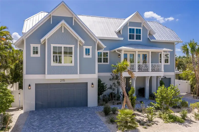 215 Sycamore Ave, FL