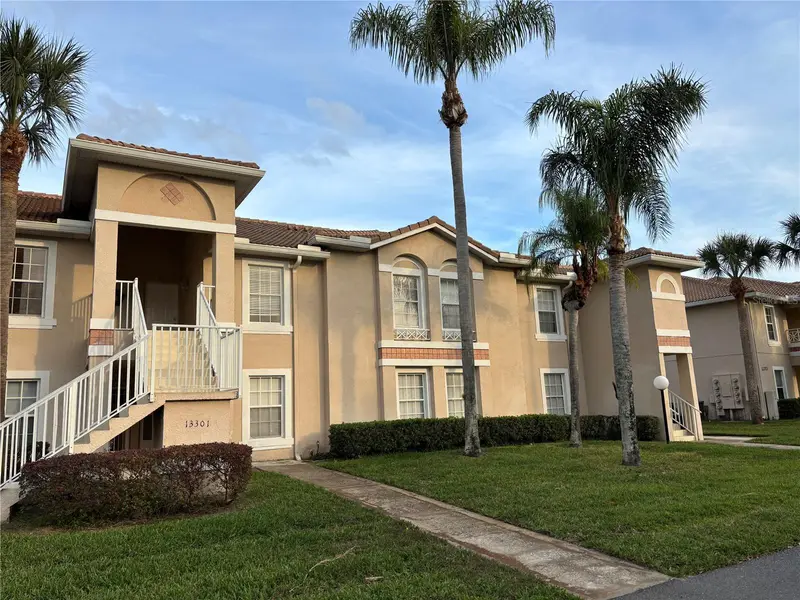 13301 Fairway Glen Dr #104, FL