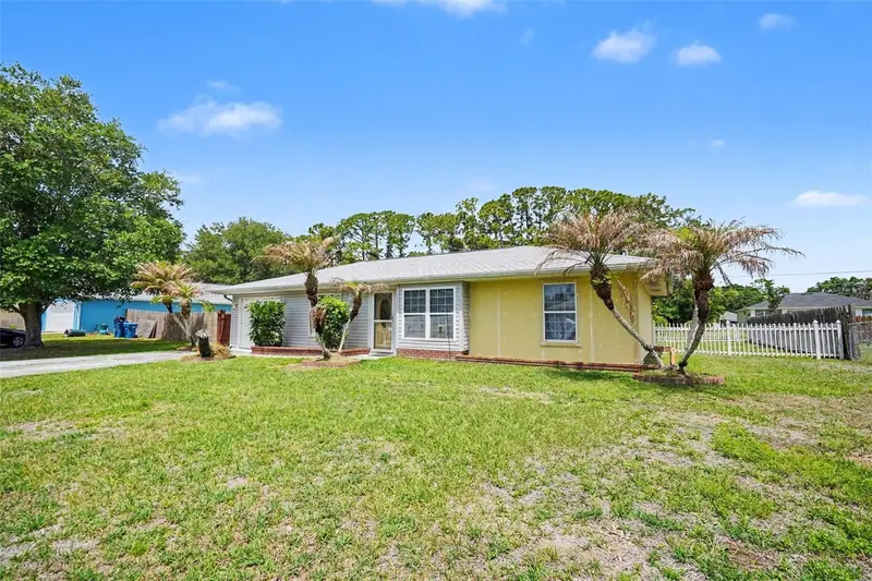 1261 Salina St Se, FL
