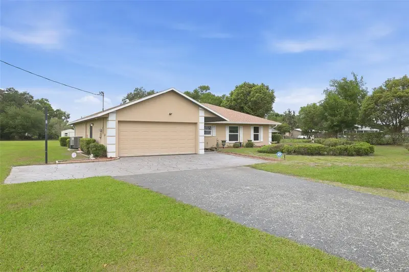 2425 Hawk Griffin Rd, FL