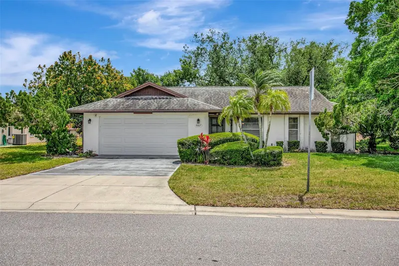 5817 11th Ave W, FL