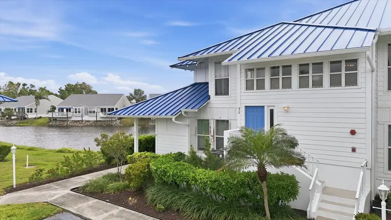 972 Sandpiper Circle, FL