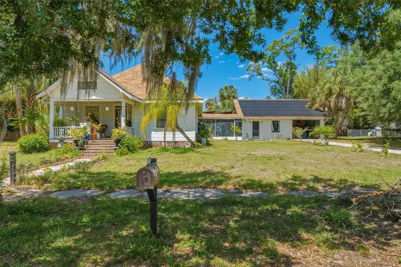 223 N Monroe Ave, FL