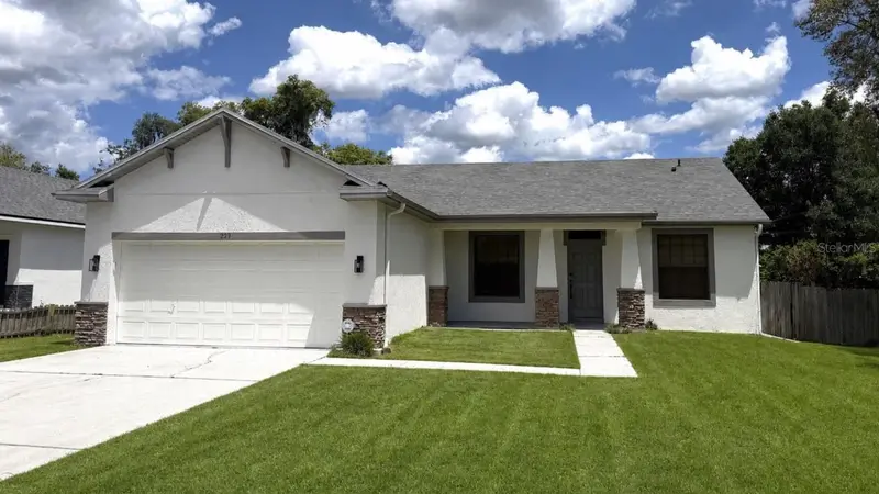 227 N Julia Ave, FL