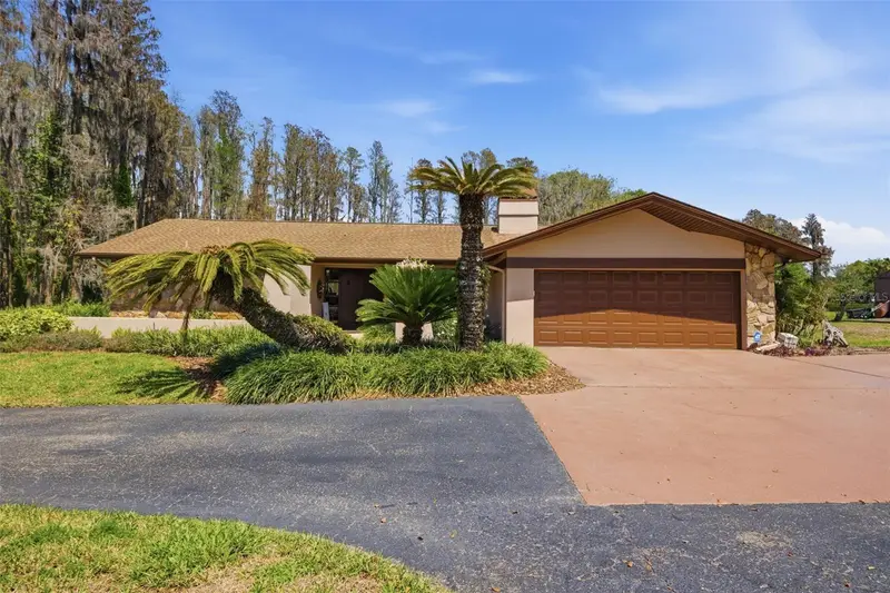 820 Newberger Rd, FL