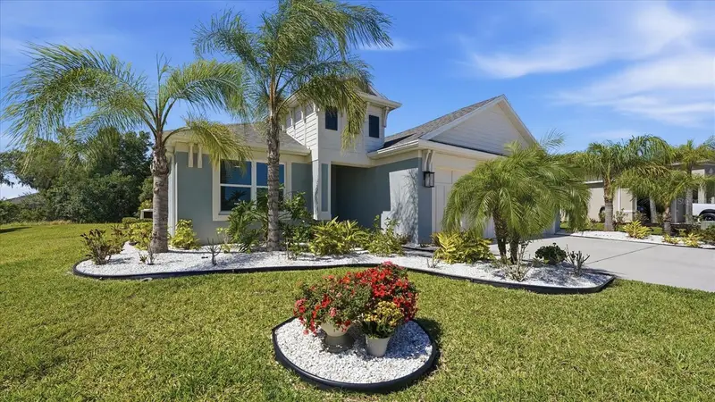 12815 Rainwashed Loop, FL