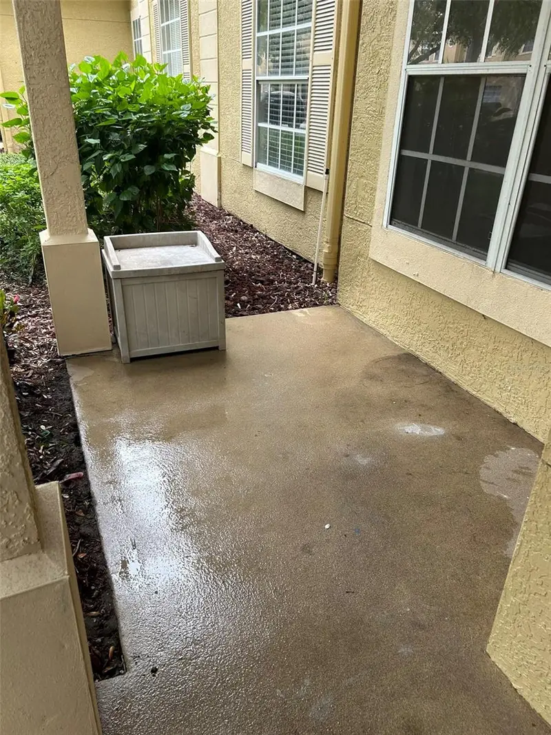 823 Grand Regency Pt #102, FL