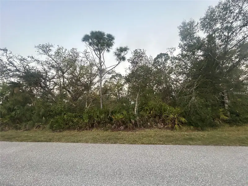 6261/6269 Blackberry St, FL