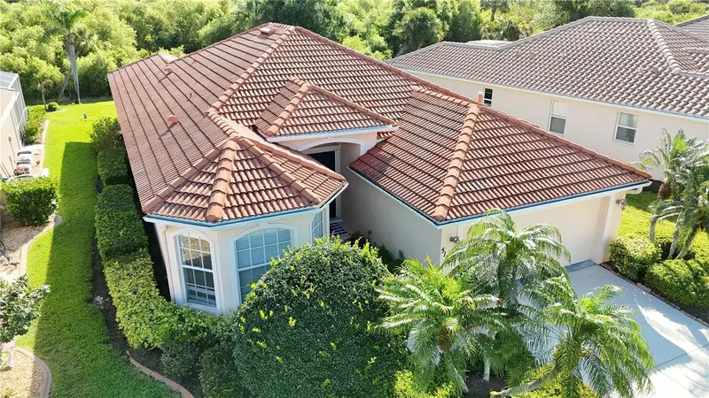 5174 Pine Shadow Ln, FL