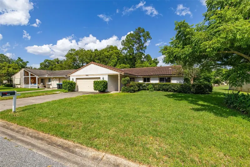 10702 William Tell Dr, FL