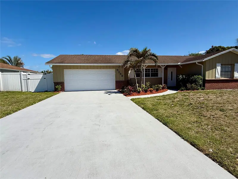 5389 Foxwood Dr, FL