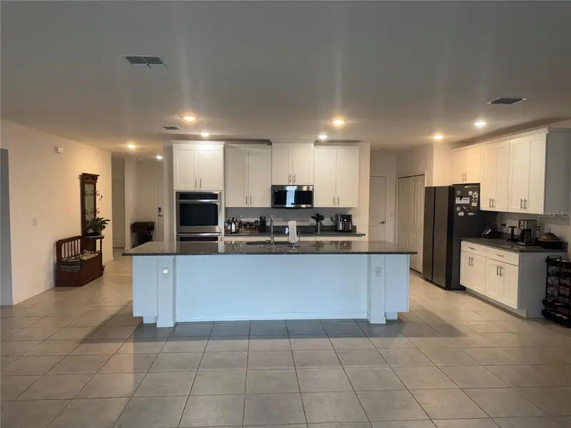6615 Rhythm Dr, FL