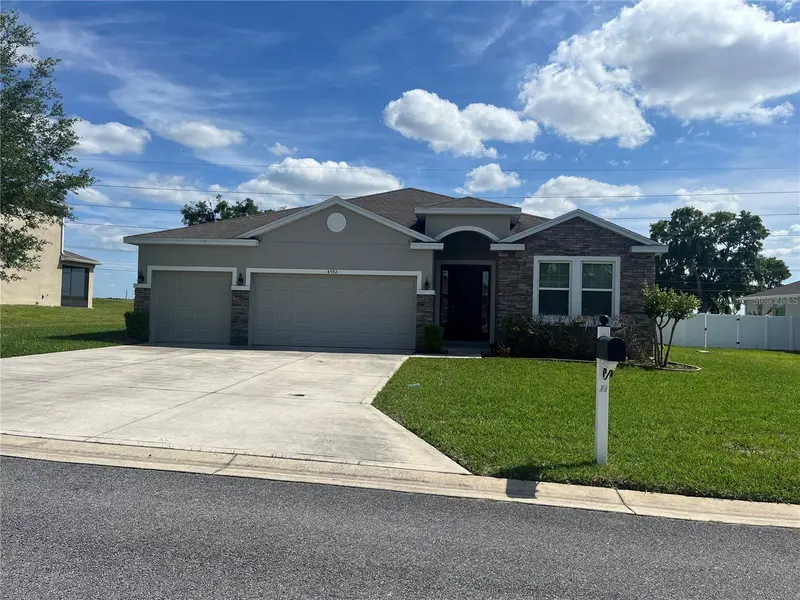 4552 Sw 65th Pl, FL