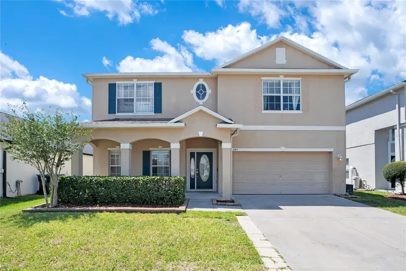 Avalon Lakes pending