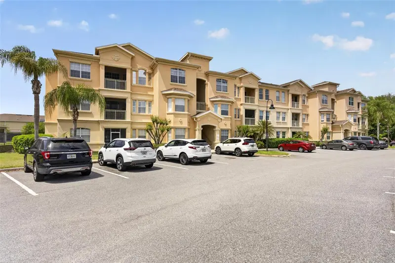 620 Terrace Ridge Cir #620, FL