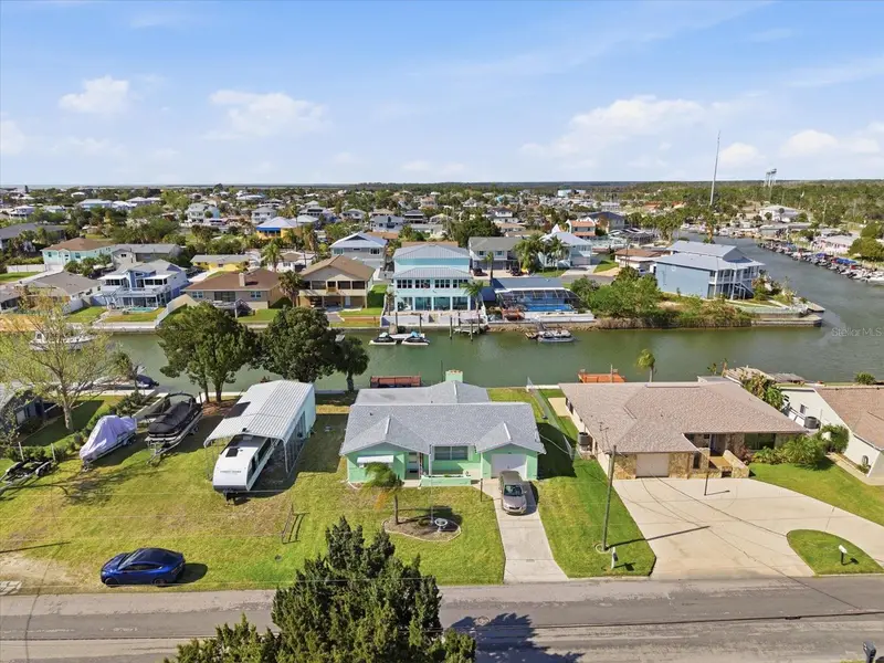 4069 Gulfview Dr, FL