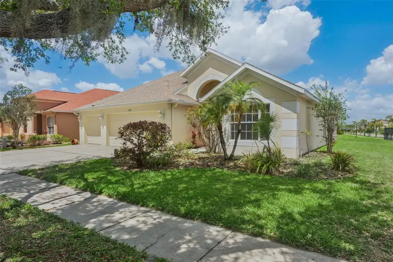 9103 Pinebreeze Dr, FL