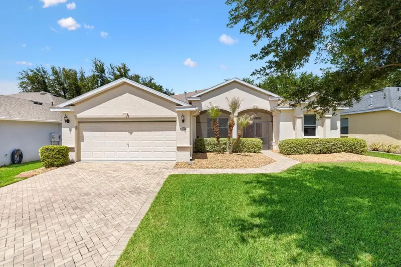 26605 Augusta Springs Cir, FL