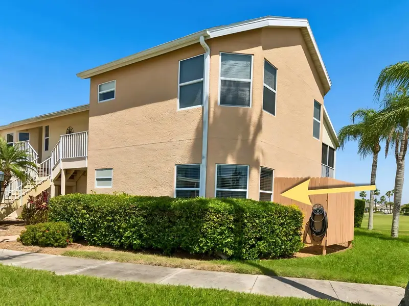 1612 Fairway Trce #A, FL