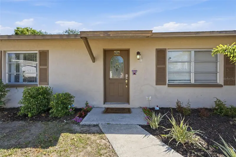 636 Tessier Ct, FL