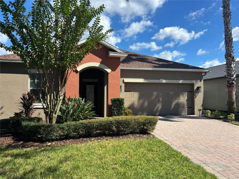2202 Romanum Dr, FL