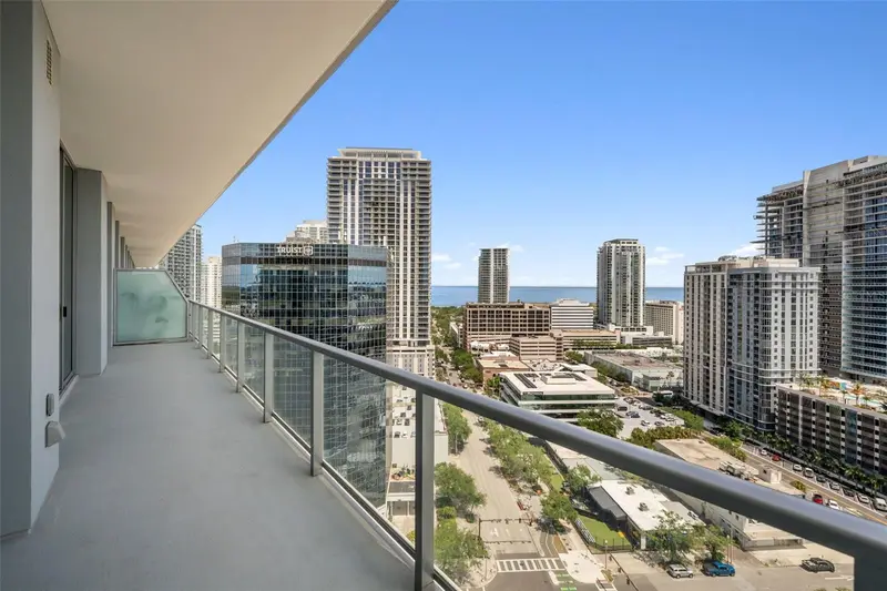 400 Central Ave #1903, FL