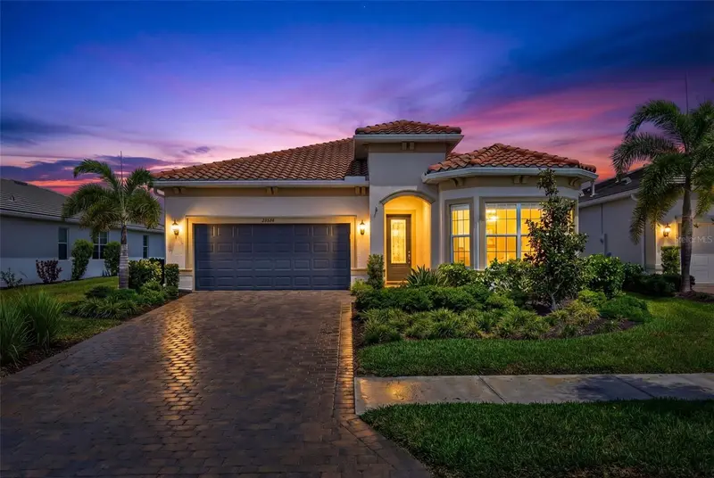 25544 Emerald Bend Cir, FL