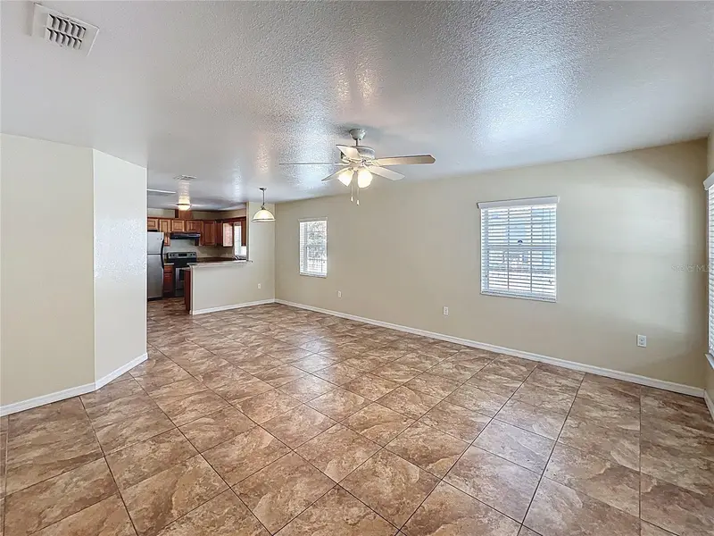 838 N Iowa Ave, FL