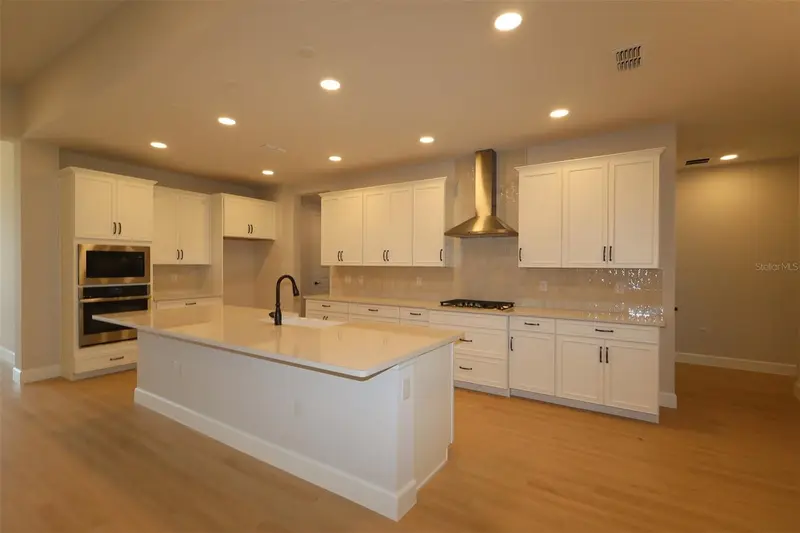 3254 Wolf Lake Ave, FL