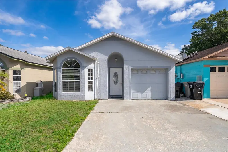 1717 Chatham Cir, FL
