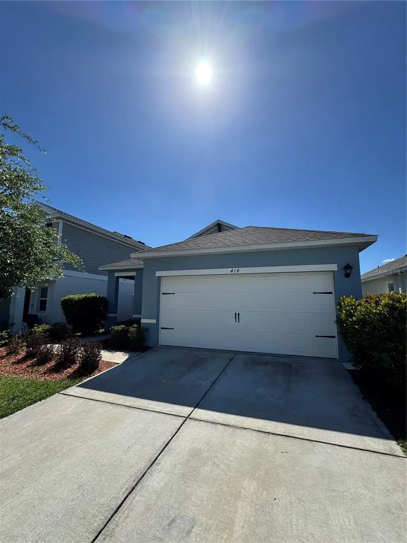 414 Cool Summer Ln, FL