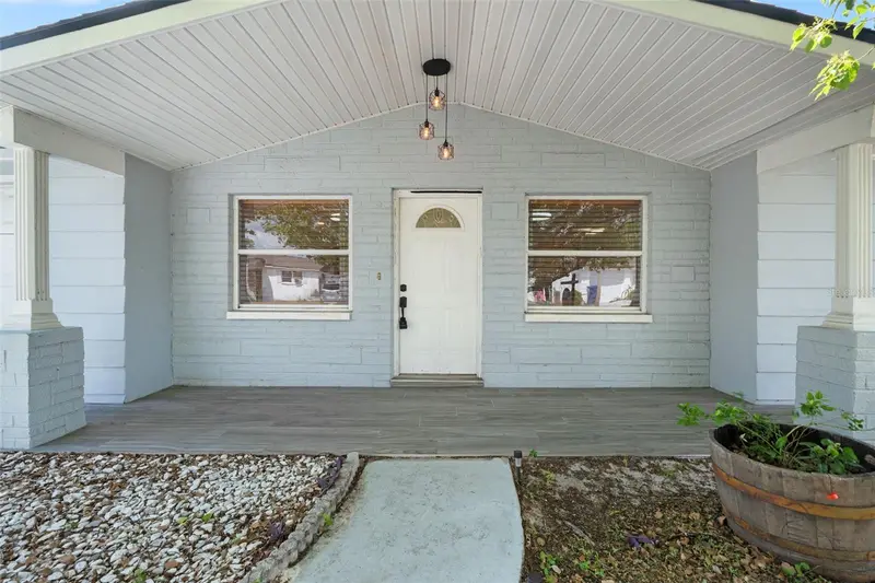 1415 Brixton Ln, FL
