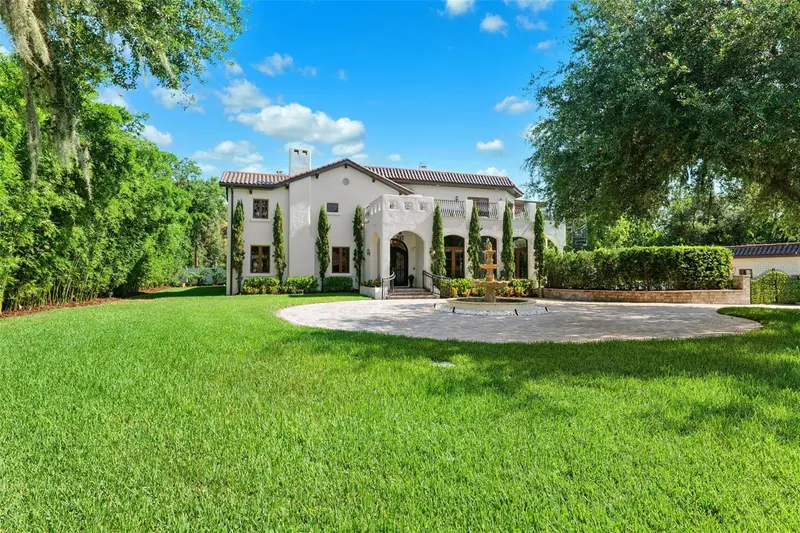 4555 W Swann Ave, FL