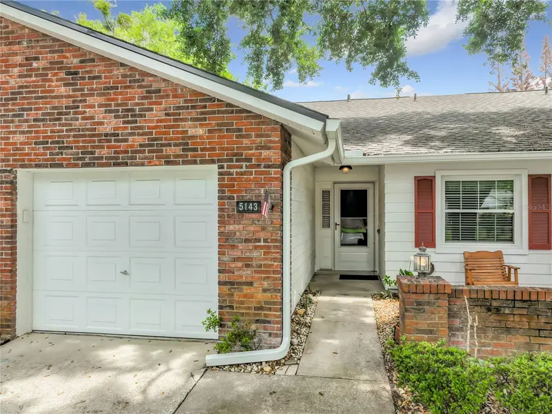 5143 Lazy Oaks Dr #5143, FL