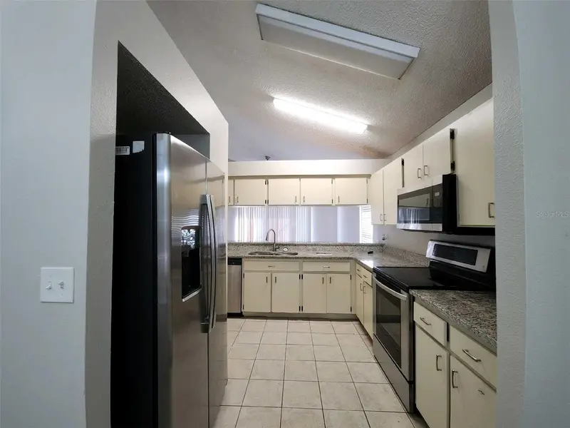 8710 Triple Oaks Rd, FL