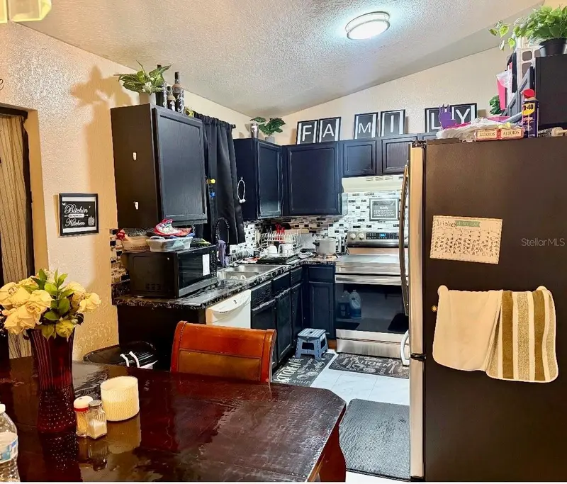207 Lily Pad Rd, FL