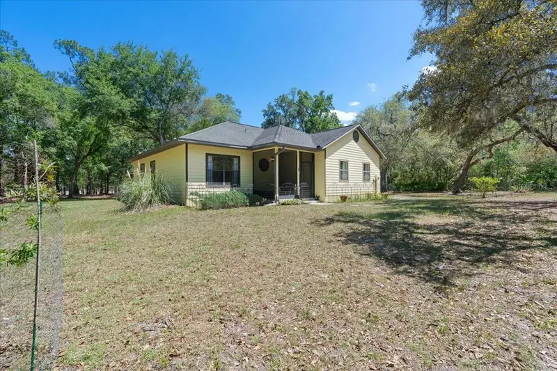 124 Mandarin Lake Rd, FL
