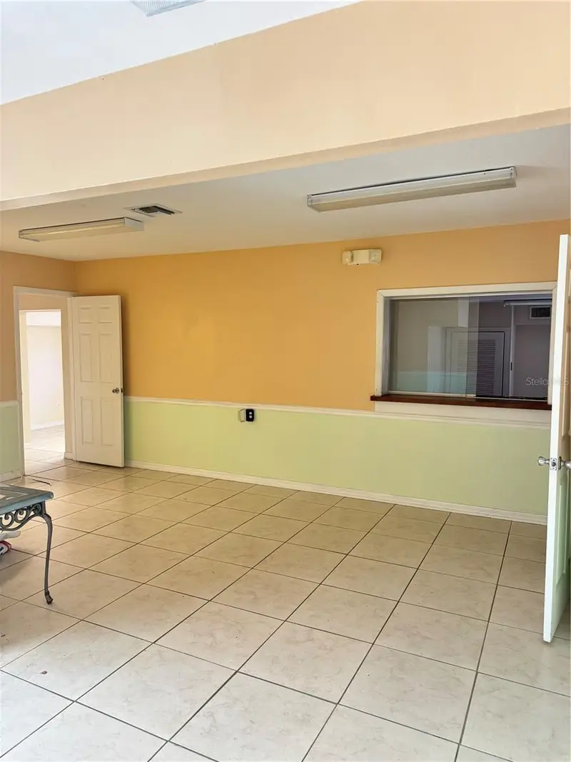706 N 7th St, FL