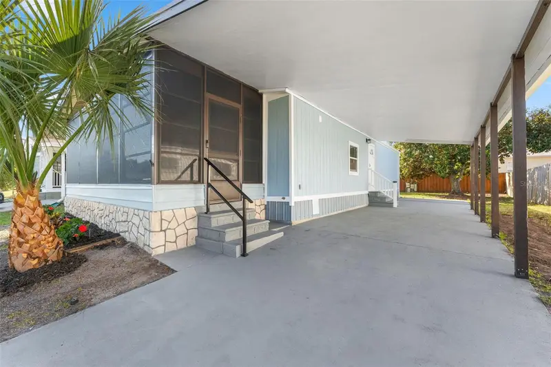 142 N Indian River Dr N, FL