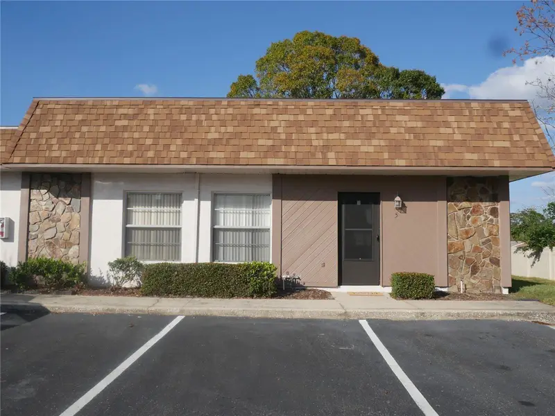 6165 Chesham Dr #5, FL