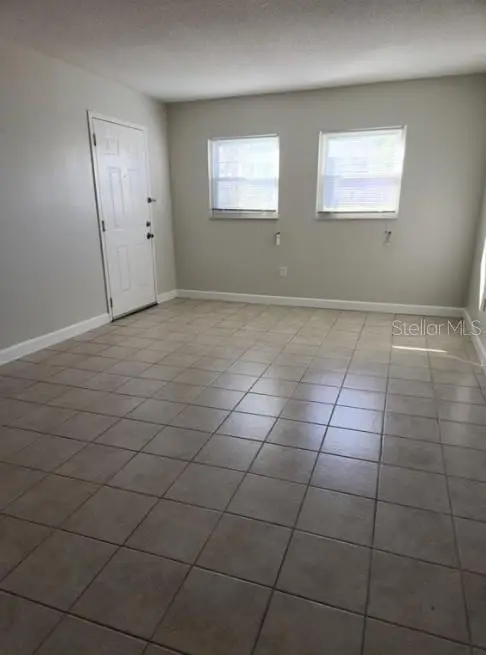 817 Sky Lake Cir #A, FL