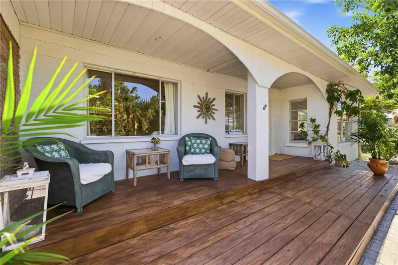 624 Bayshore Road, FL