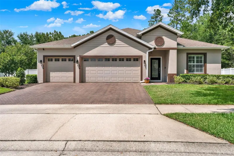 1692 Blue Grass Blvd, FL