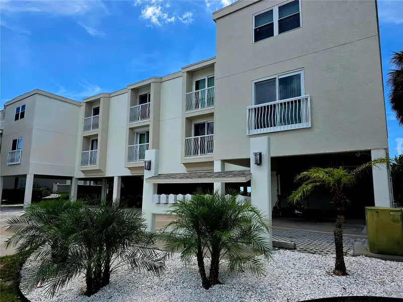 20204 Gulf Blvd #4, FL