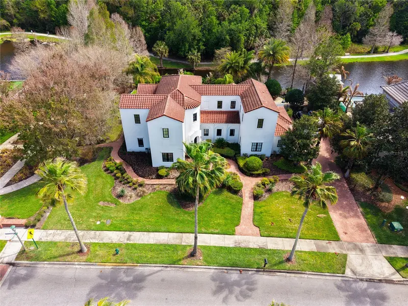 719 Eastlawn Dr, FL