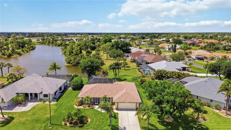 230 Sportsman Rd, FL